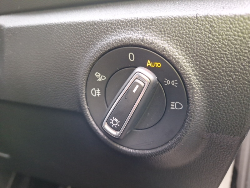 Used Volkswagen T-Roc 2023 for sale - 77522591: Photo 14