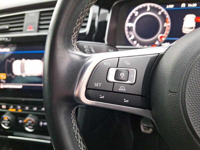 Used Volkswagen Golf 2018 for sale - 77366702: Photo 15