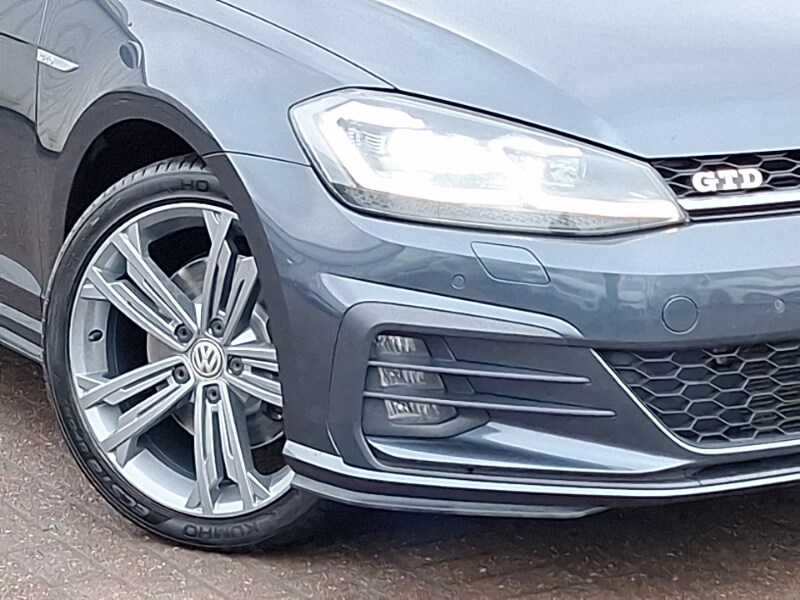 Used Volkswagen Golf 2018 for sale - 77366702: Photo 9