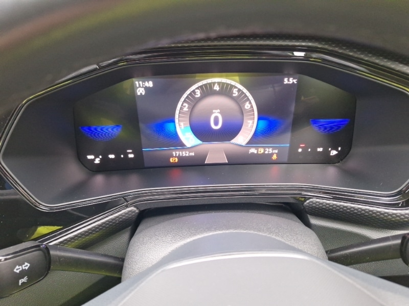 Used Volkswagen T-Cross 2023 for sale - 76947442: Photo 17