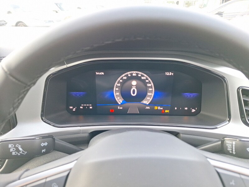 Used Volkswagen T-Roc 2025 for sale - 77651744: Photo 16