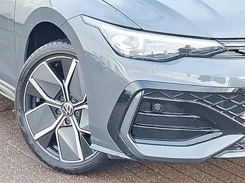 Used Volkswagen Golf 2025 for sale - 76911690: Photo 9