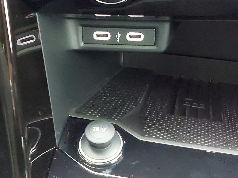 Used Volkswagen T-Roc 2025 for sale - 77786663: Photo 14