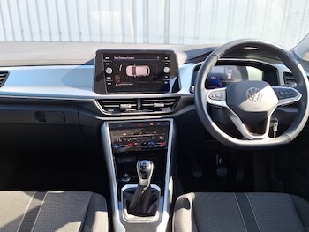 Used Volkswagen T-Roc 2023 for sale - 78424858: Photo