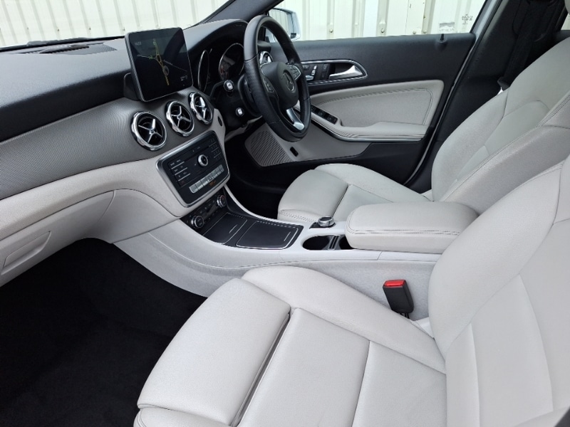 Used Mercedes-Benz GLA 2019 for sale - 77999583: Photo 5