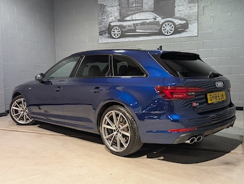 Used Audi S4 Avant 2018 for sale - 77584045: Photo