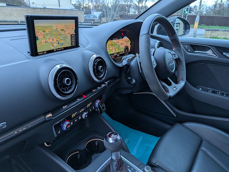 Used Audi RS3 2018 for sale - 76910726: Photo 10