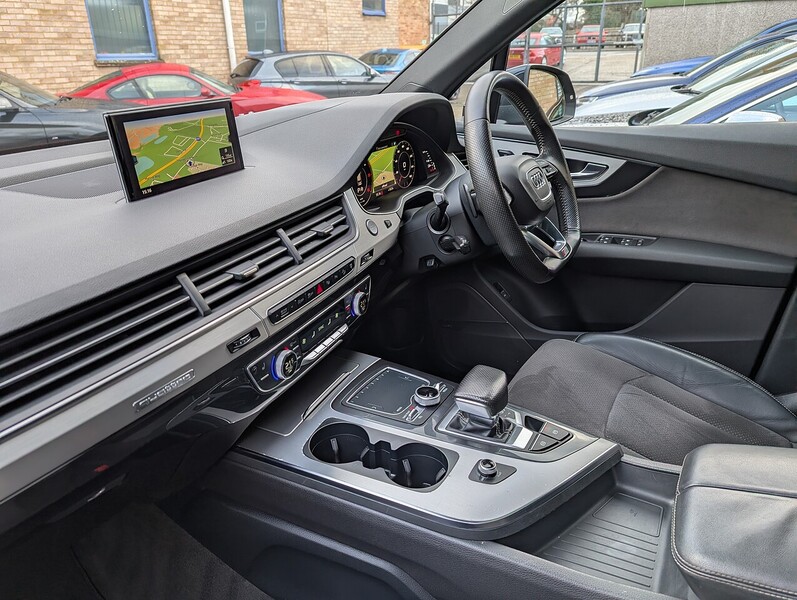 Used Audi Q7 2015 for sale - 77303210: Photo 14