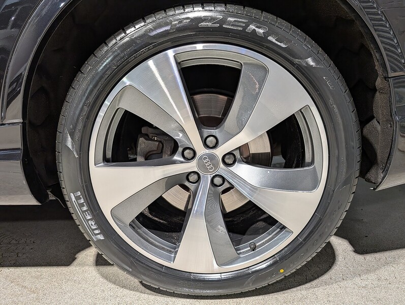 Used Audi Q7 2015 for sale - 77303210: Photo 35