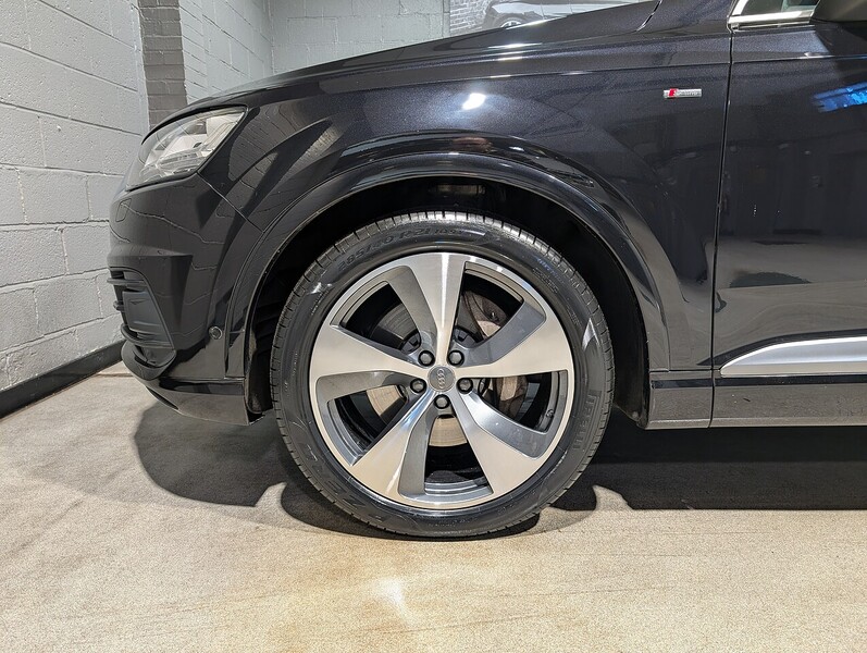 Used Audi Q7 2015 for sale - 77303210: Photo 36