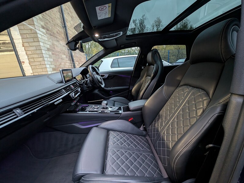 Used Audi A4 2017 for sale - 76840400: Photo 3