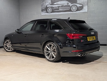 Used Audi A4 2017 for sale - 76934945: Photo