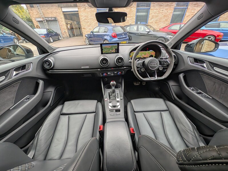 Used Audi RS3 2017 for sale - 77200876: Photo 11