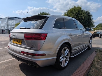 Used Audi Q7 2017 for sale - 79301293: Photo