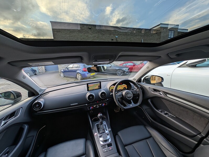 Used Audi RS3 2017 for sale - 77270609: Photo 10