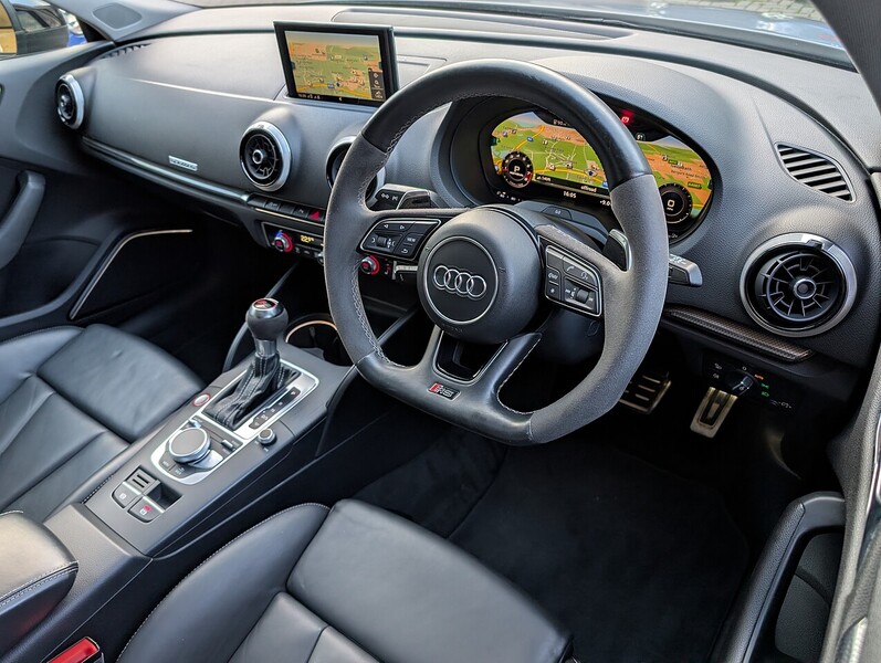 Used Audi RS3 2017 for sale - 77270609: Photo 15