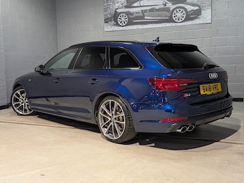 Used Audi A4 2018 for sale - 77891412: Photo