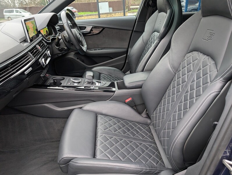 Used Audi A4 2017 for sale - 77038600: Photo 9