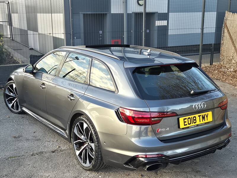 Used Audi RS4 2018 for sale - 77049126: Photo 2
