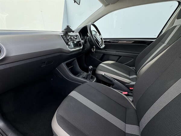 Used Volkswagen up! 2016 for sale - 75288096: Photo 11