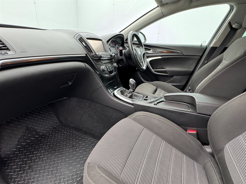 Used Vauxhall Insignia 2017 for sale - 76157490: Photo 11