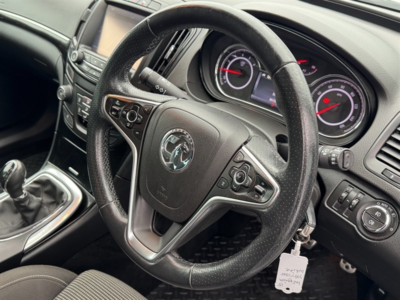 Used Vauxhall Insignia 2017 for sale - 76157490: Photo 12