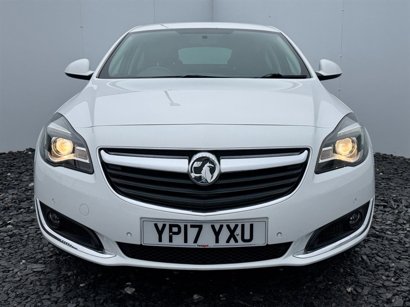 Used Vauxhall Insignia 2017 for sale - 76157490: Photo 2