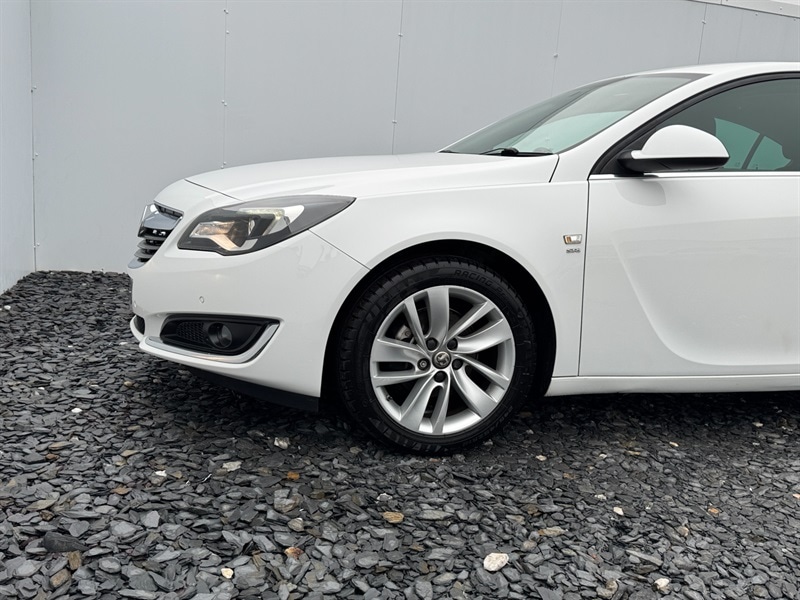Used Vauxhall Insignia 2017 for sale - 76157490: Photo 5