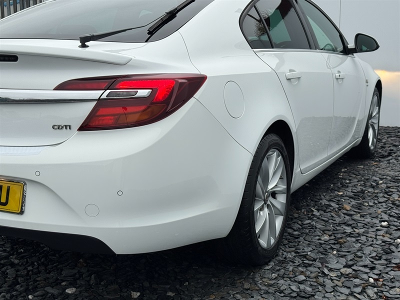 Used Vauxhall Insignia 2017 for sale - 76157490: Photo 9