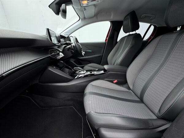Used Peugeot 208 2021 for sale - 75336859: Photo 11