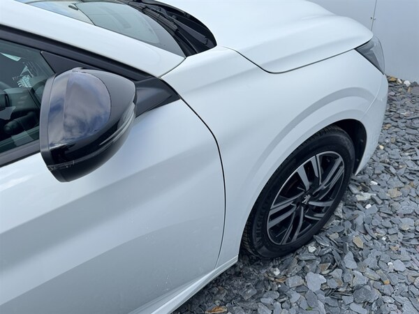 Used Peugeot 208 2023 for sale - 76224247: Photo 10