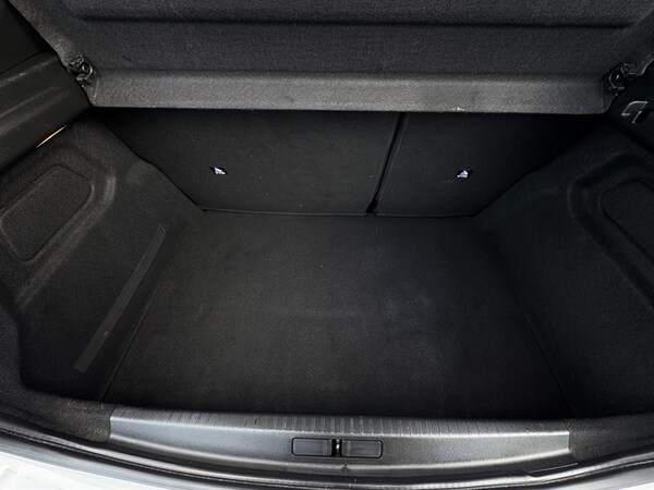 Used Peugeot 208 2023 for sale - 76224247: Photo 24