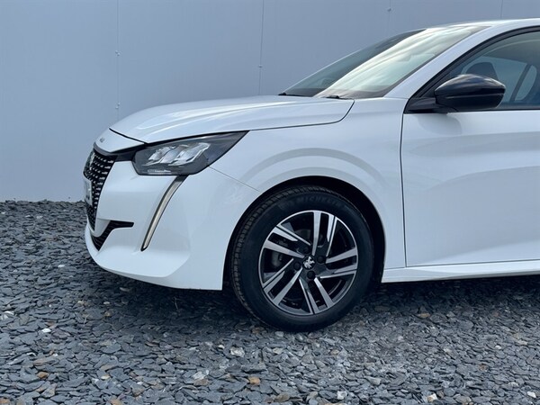 Used Peugeot 208 2023 for sale - 76224247: Photo 5