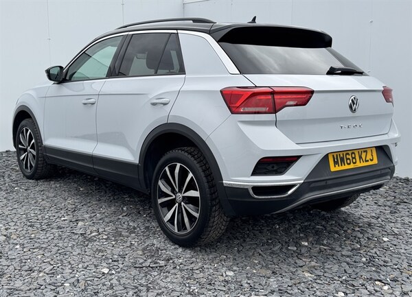 Used Volkswagen T-Roc 2018 for sale - 76006367: Photo 7