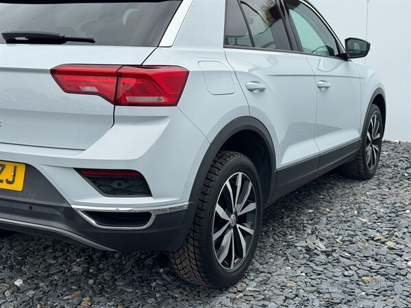 Used Volkswagen T-Roc 2018 for sale - 76006367: Photo 9