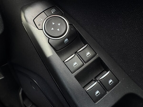 Used Ford Fiesta 2020 for sale - 76163805: Photo 21