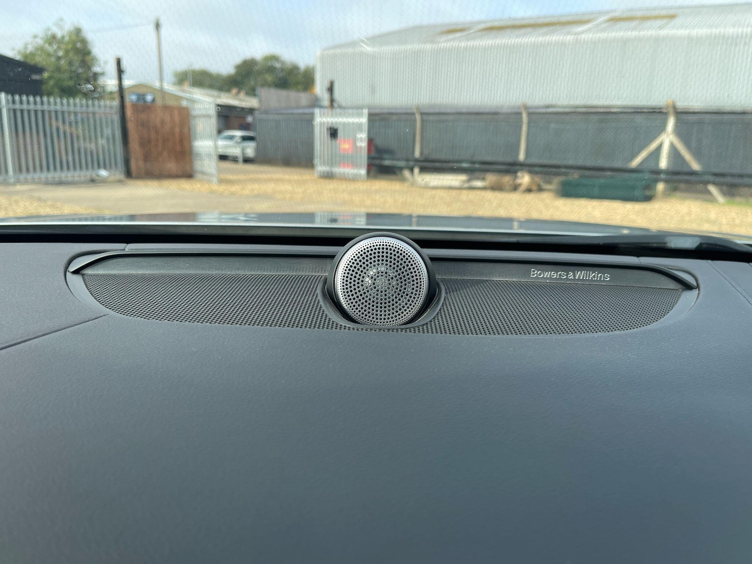 Used Volvo S90 2017 for sale - 76214066: Photo 10