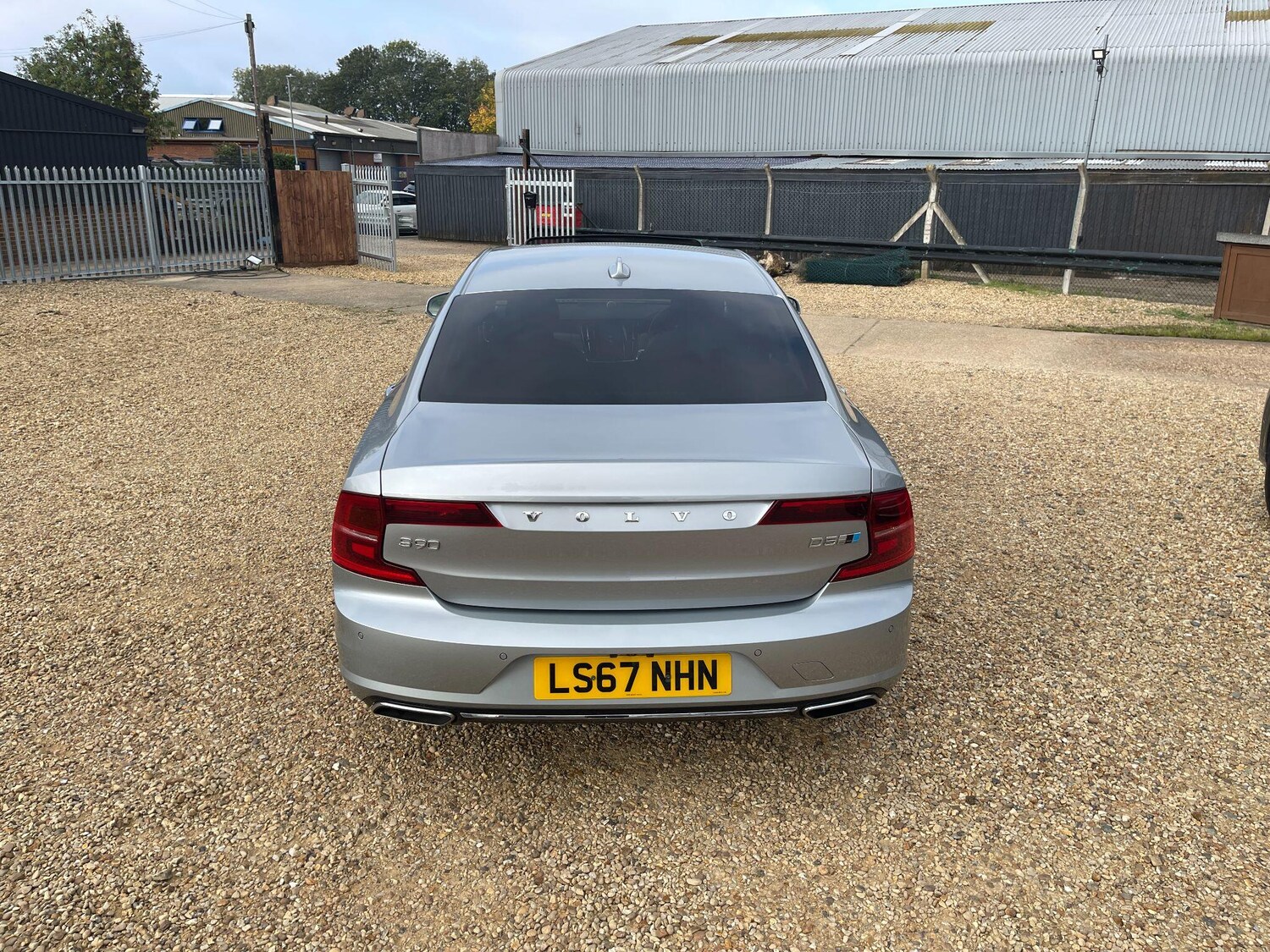 Used Volvo S90 2017 for sale - 76214066: Photo 28