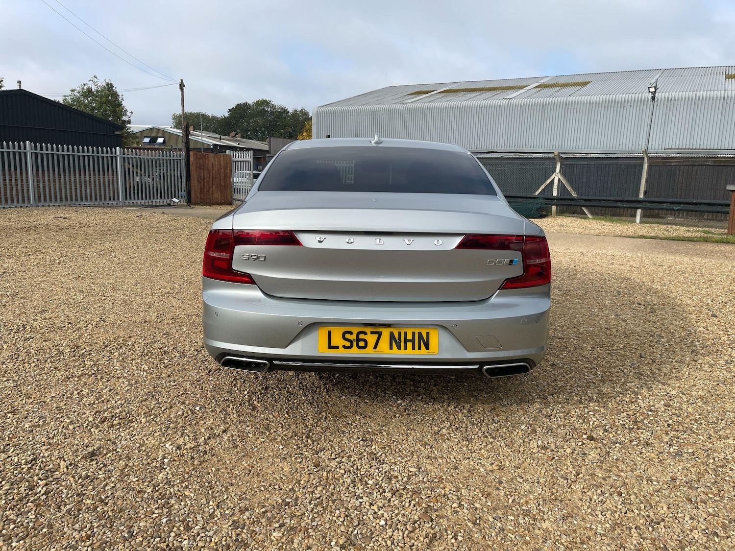 Used Volvo S90 2017 for sale - 76214066: Photo 5