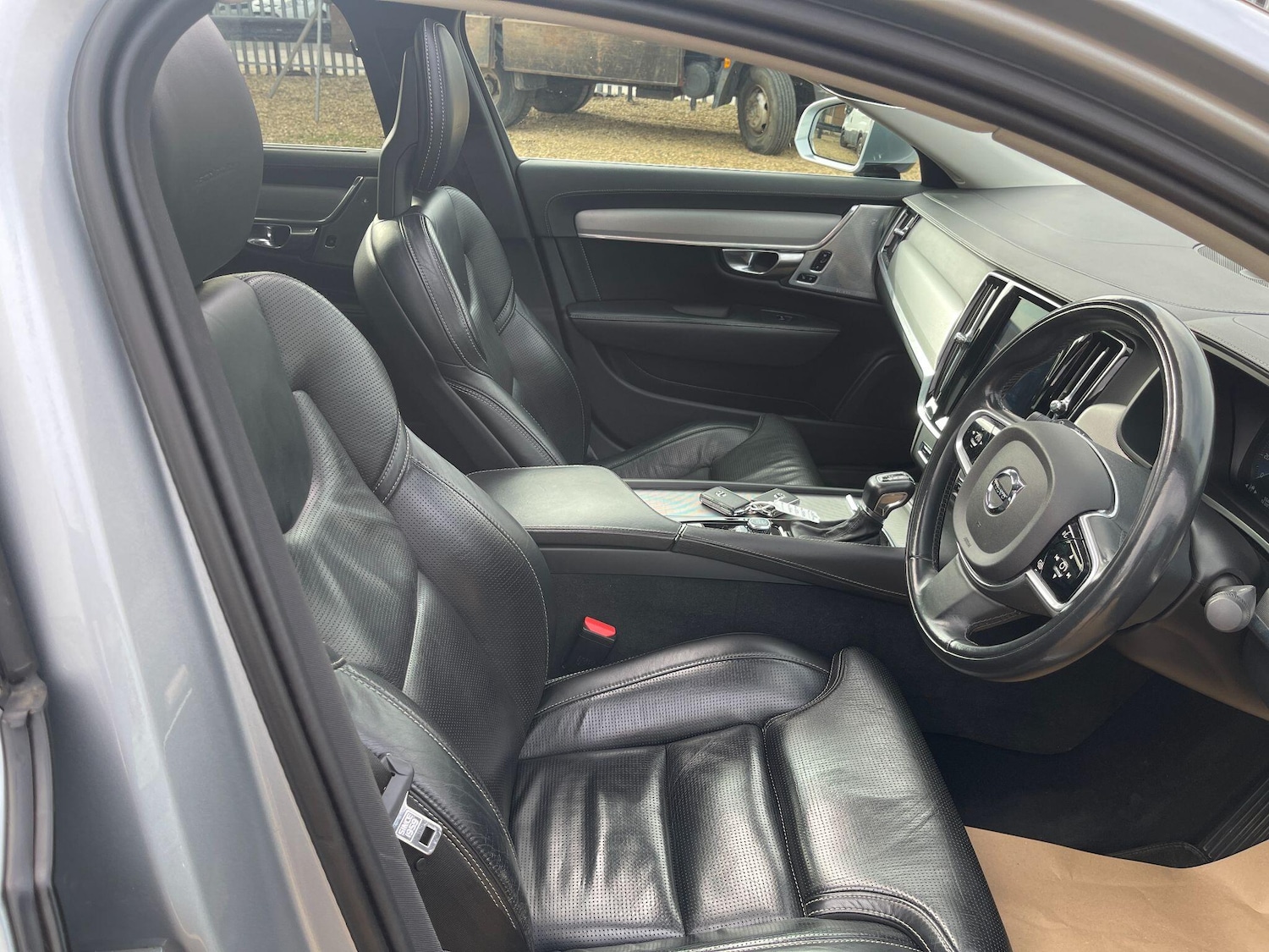 Used Volvo S90 2017 for sale - 76214066: Photo 8