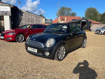 Used MINI Convertible 2010 for sale - 79860204: Photo