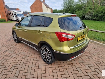 Used Suzuki SX4 S-Cross 2014 for sale - 78648596: Photo