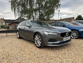 Volvo - V90