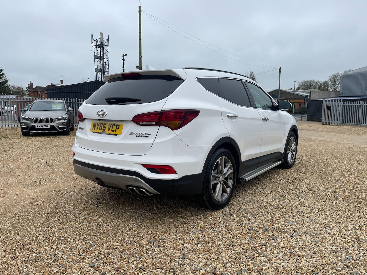 Used Hyundai Santa Fe 2017 for sale - 77769501: Photo 6