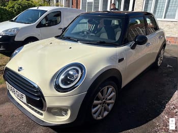 Used MINI Hatch 2018 for sale - 79676833: Photo