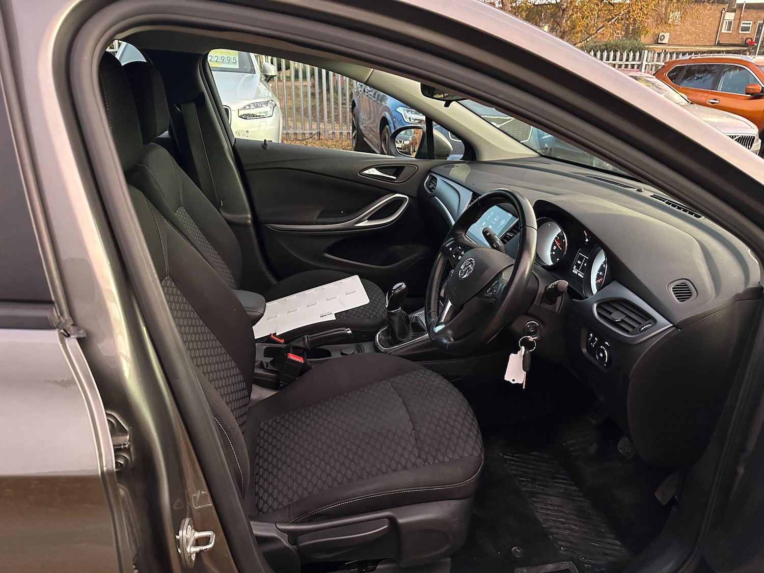 Used Vauxhall Astra 2017 for sale - 76499957: Photo 5