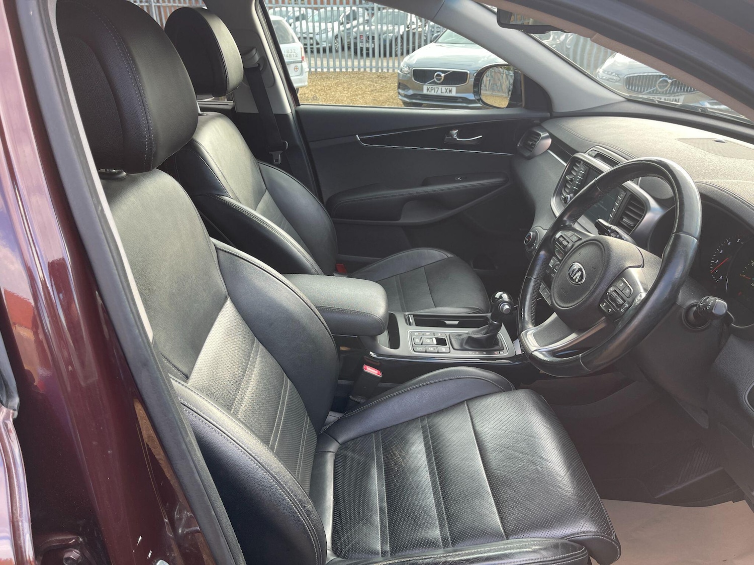Used Kia Sorento 2017 for sale - 76348866: Photo 11