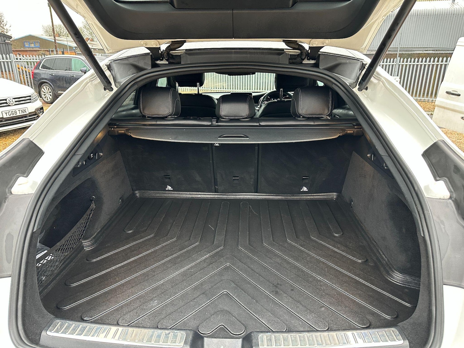 Used Mercedes-Benz GLC 2017 for sale - 77279575: Photo 10