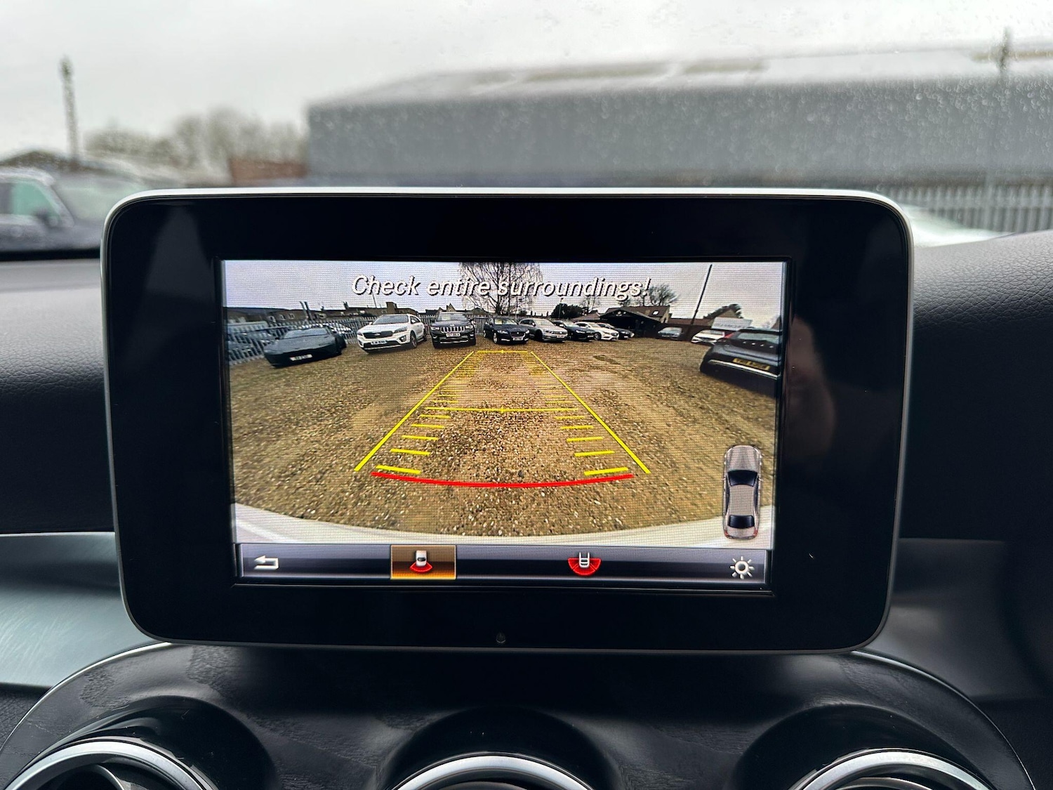 Used Mercedes-Benz GLC 2017 for sale - 77279575: Photo 17