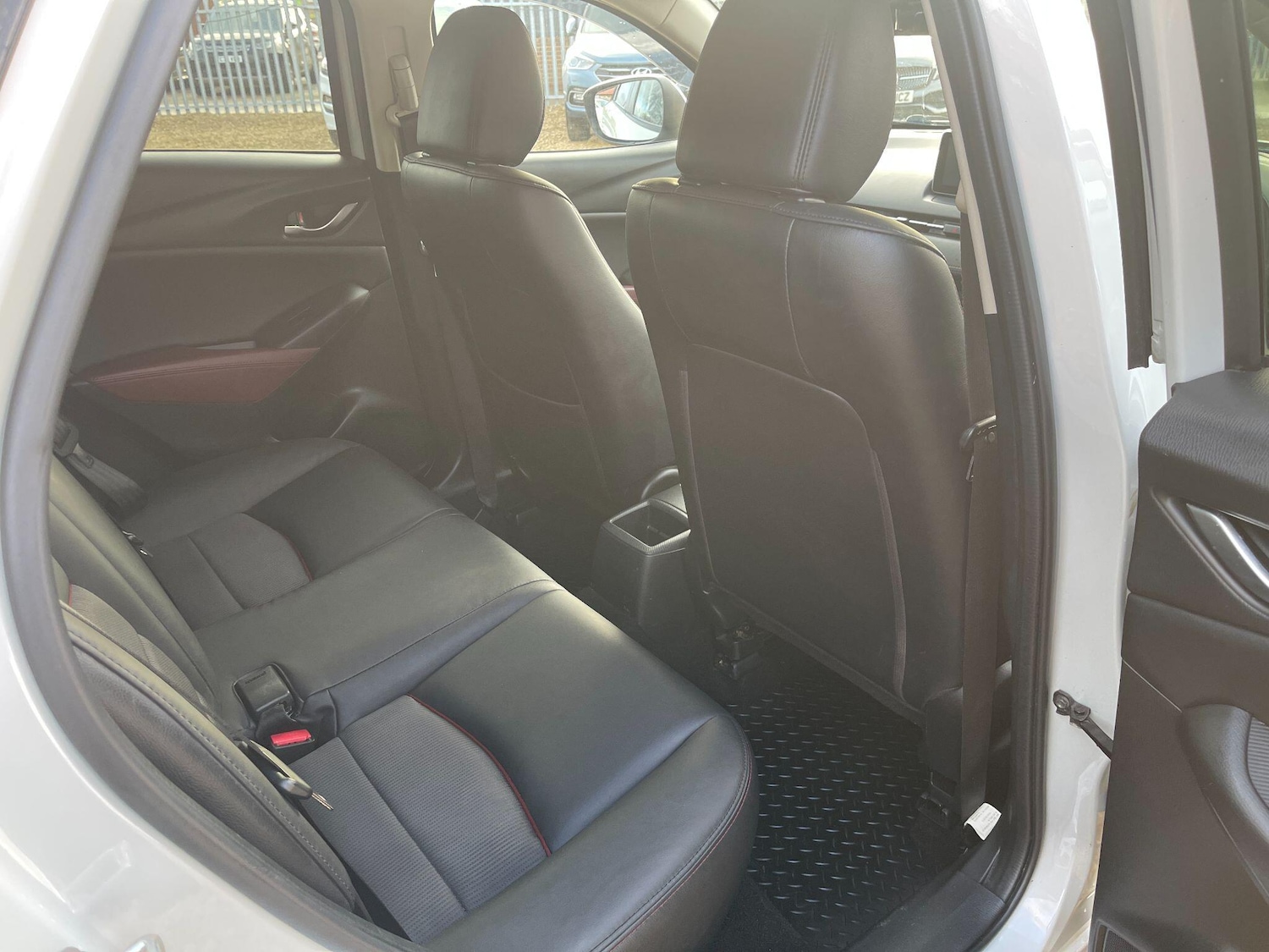 Used Mazda CX-3 2015 for sale - 77387389: Photo 10